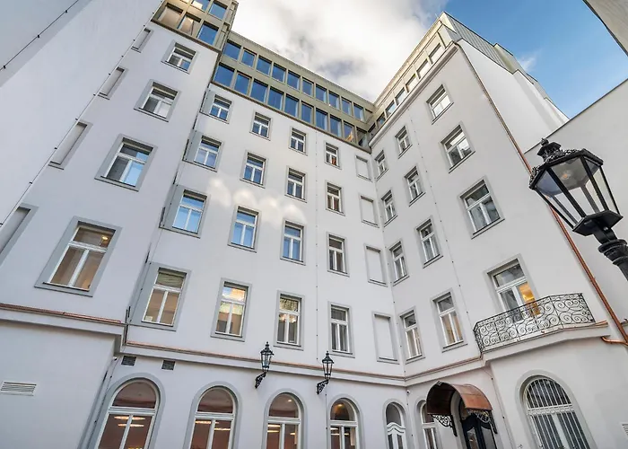 Vodickova Luxury Suites