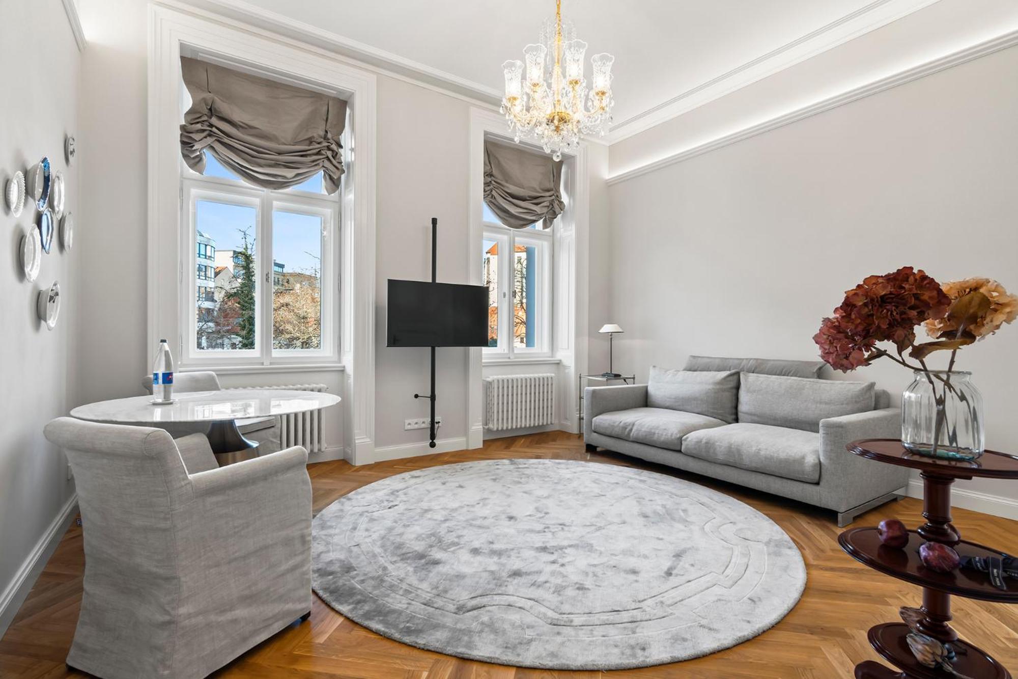 Vodickova Luxury Apartamento *